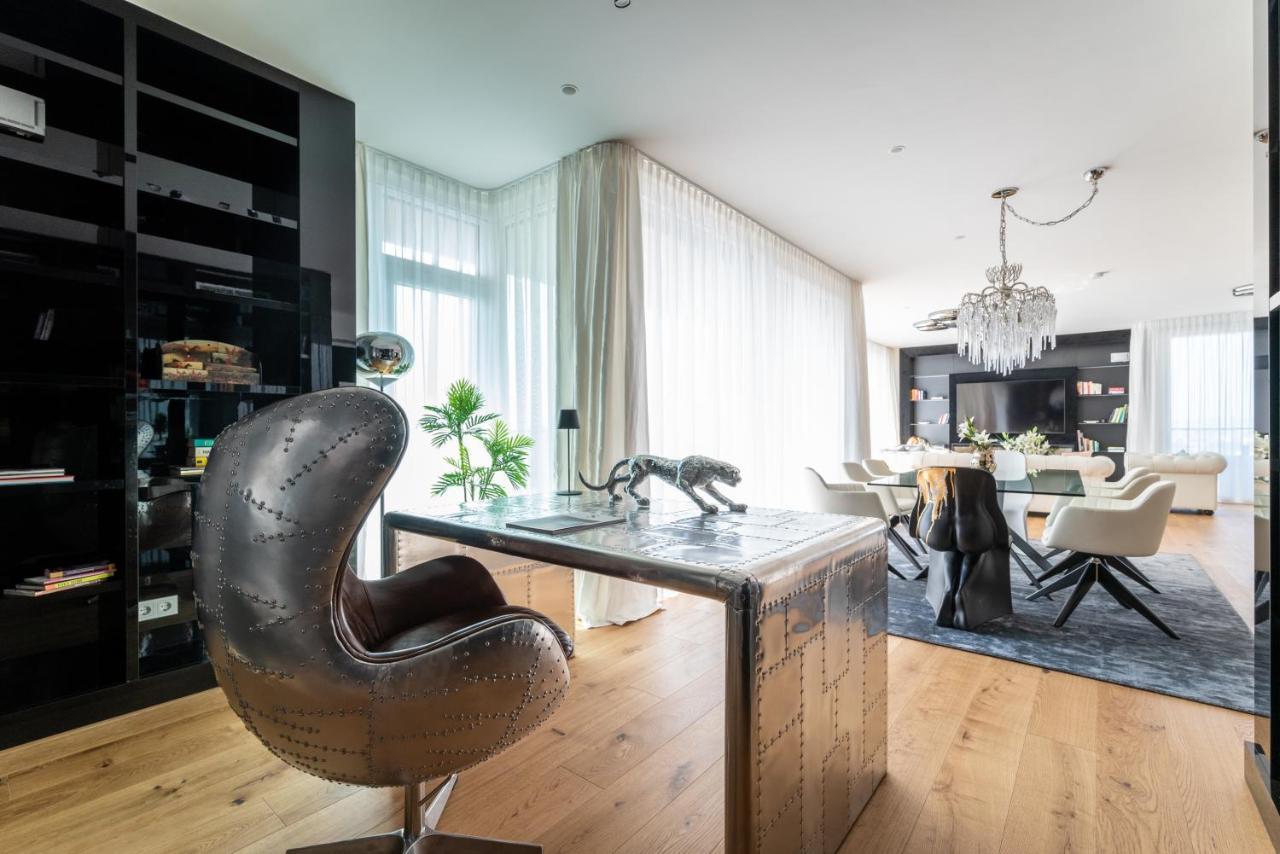 Apartament Exclusive 2Br Skyline Penthouse By Hm Wiedeń Zewnętrze zdjęcie